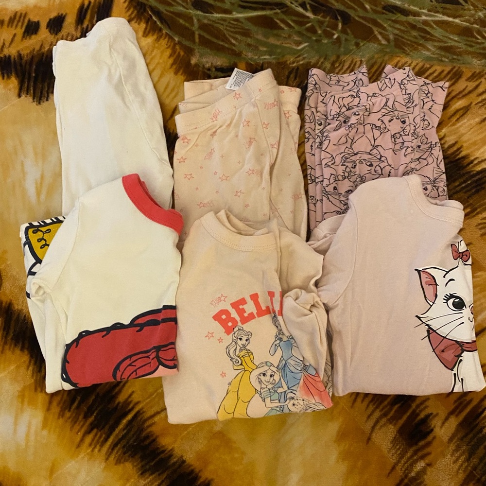 3 sets of gap pjs 5T